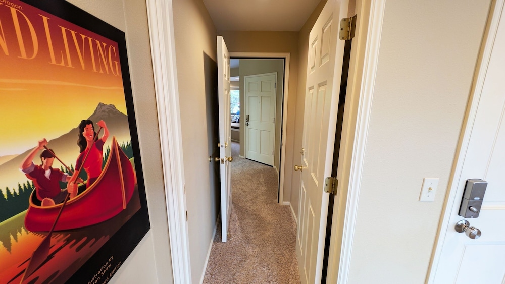 Mt Bachelor Village 332 2 Bedroom Condo