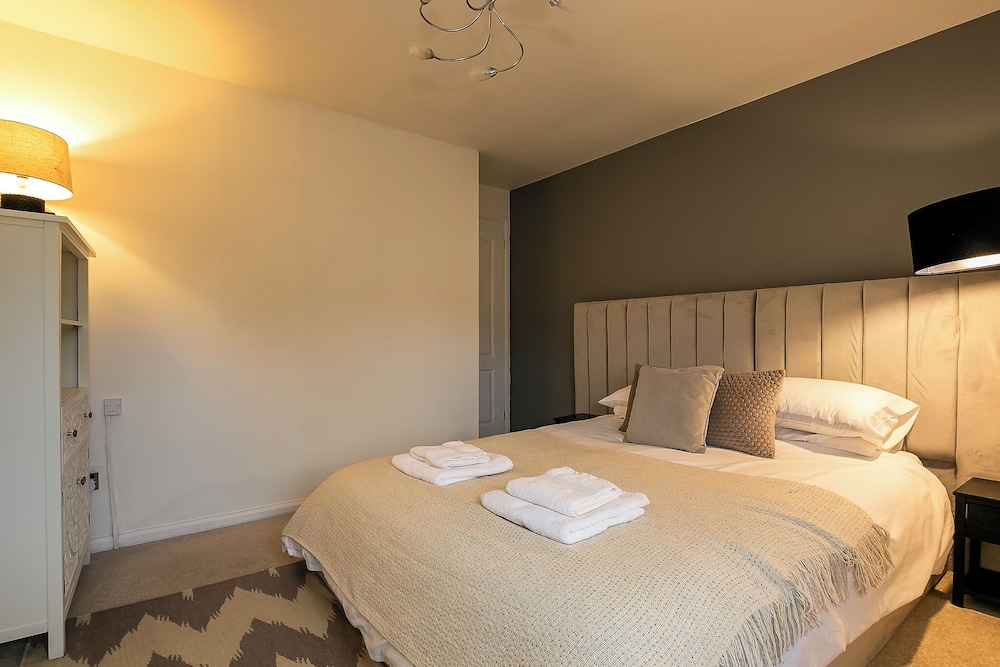 Beautiful 3 Bedroom Cotswold Cottage