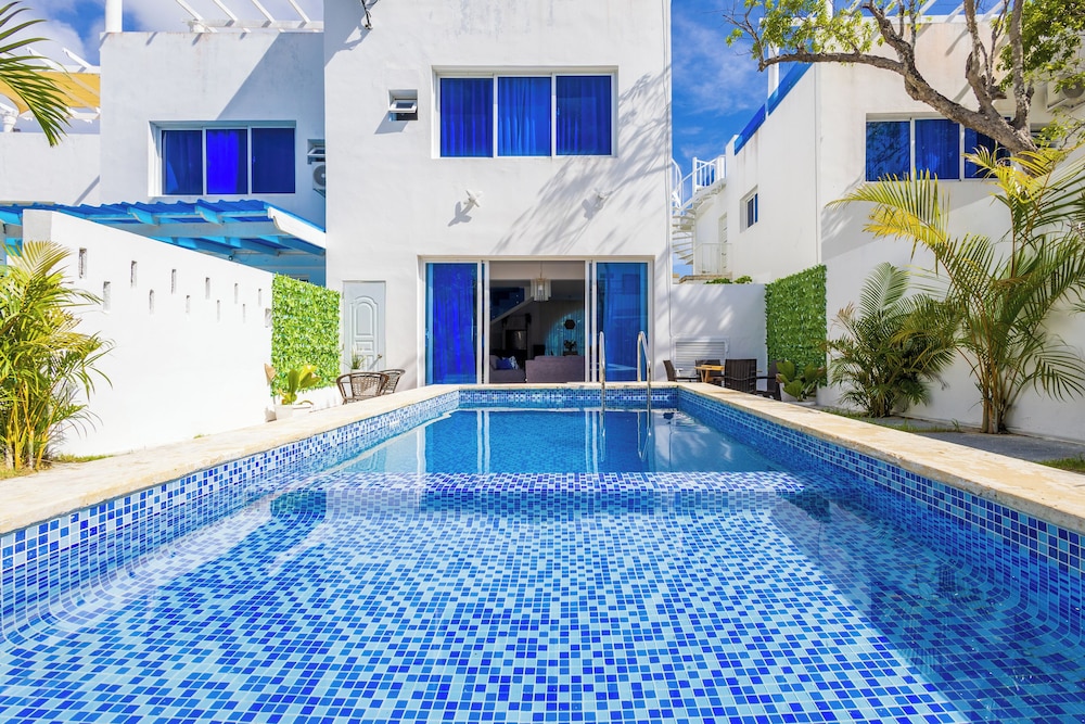 Drake Villa 5
