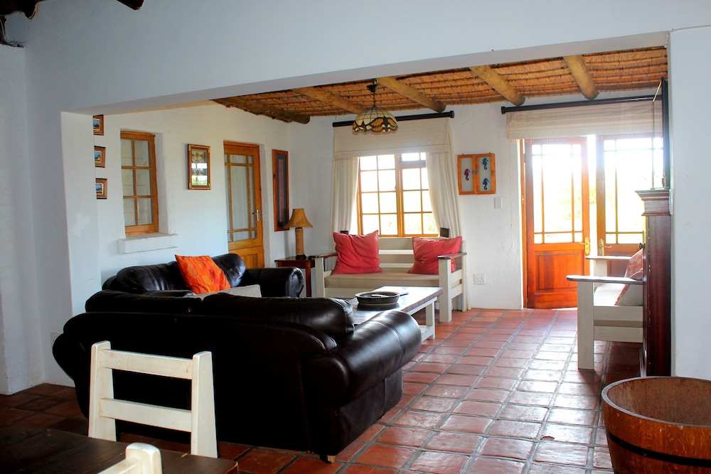 Sandpiper Guest Cottages