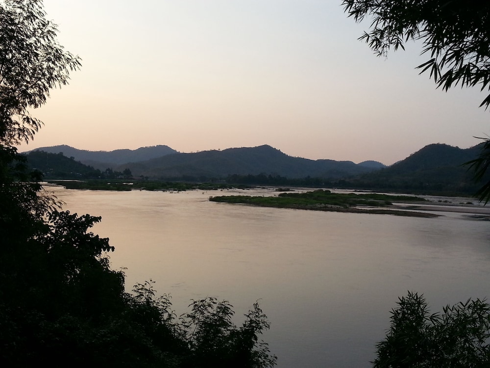 Rim Nam Kong Homestay & Campsite