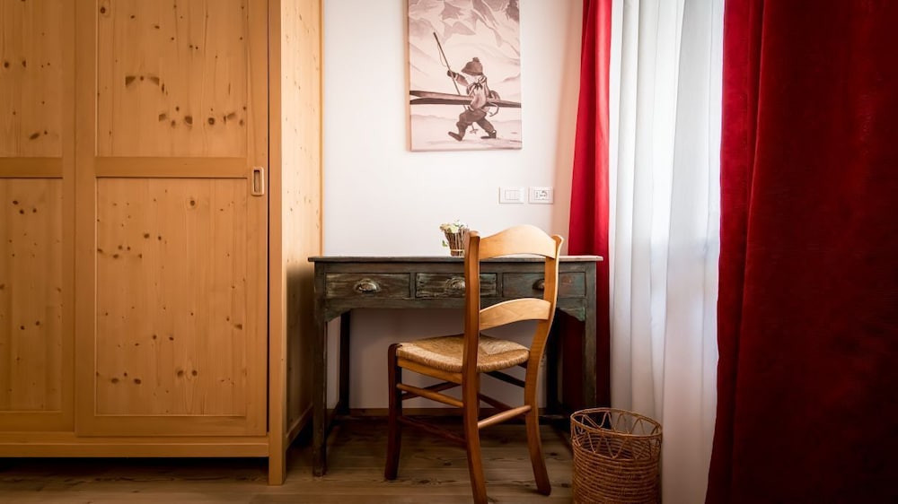 Am Schloss Guest House