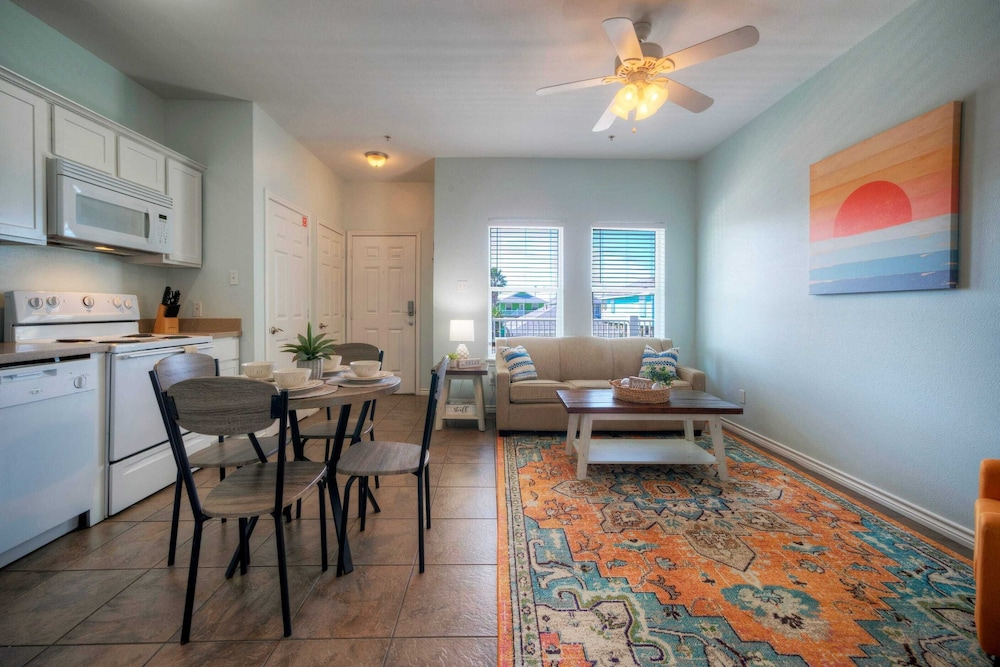 4 Costa Bahia Condos