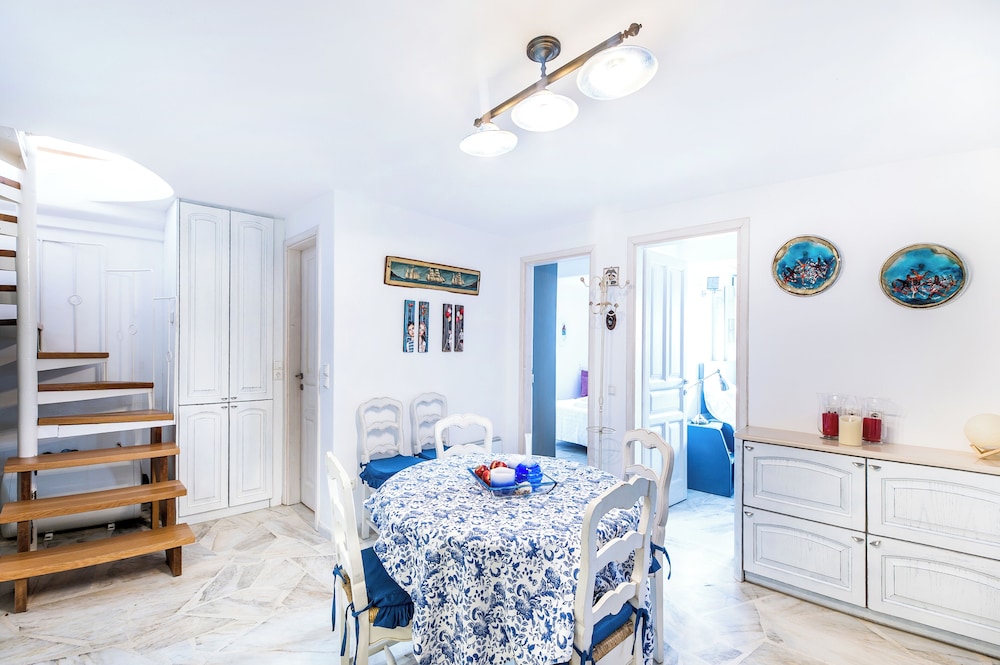 Ifigeneia Luxury Villas
