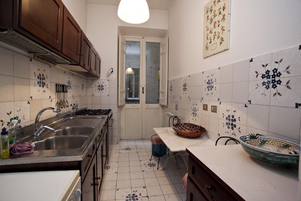 Via Giulia Wonderful Apartment