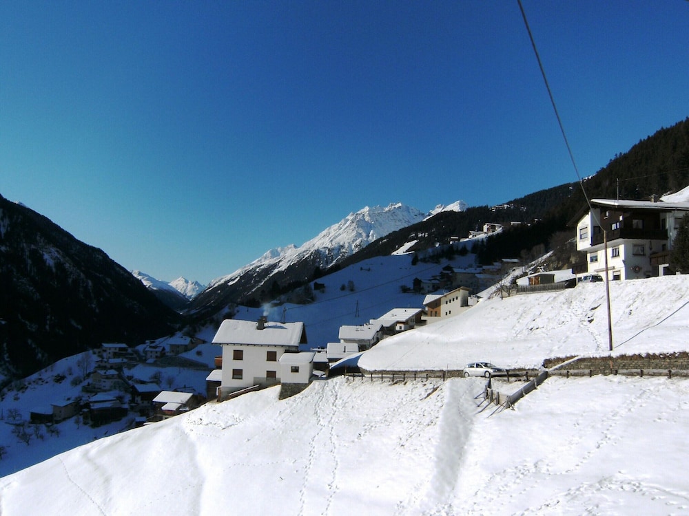 Chalet in Kappl Near Ski Lift & Erlebnispark