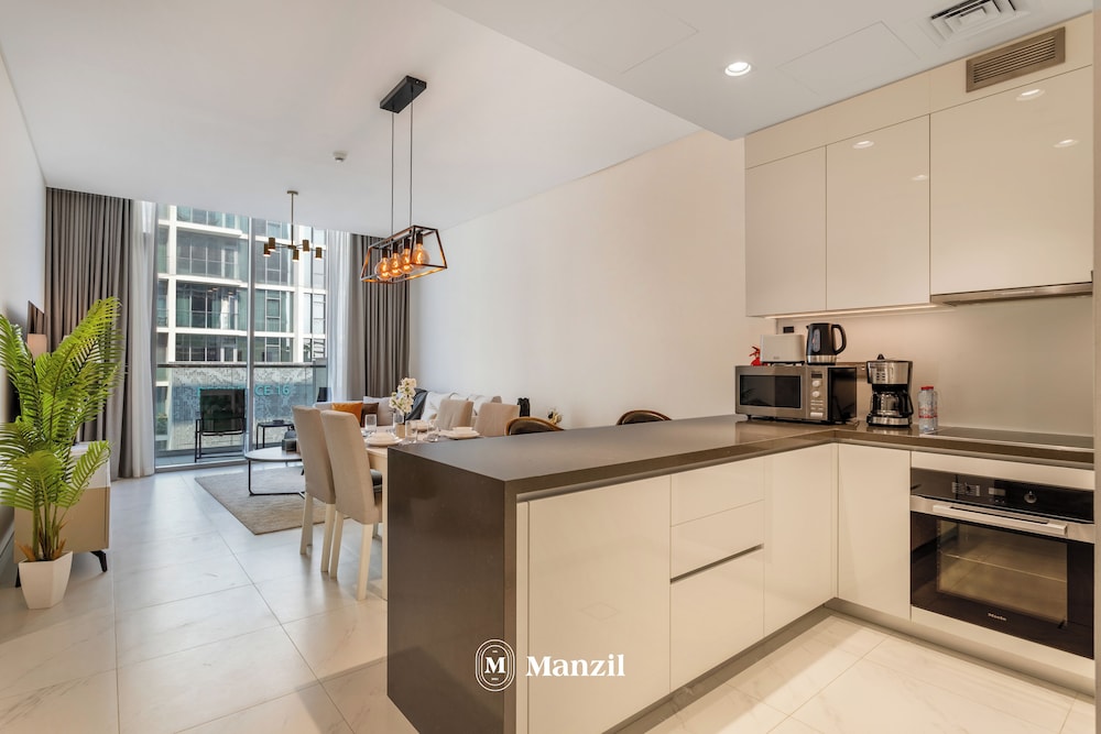 Manzil - 1BR Urban Living near Downtown