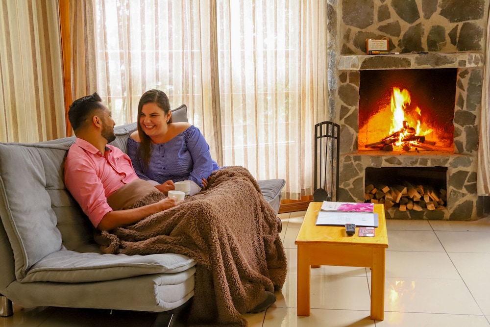 Hotel Los Pinos Cabanas y Jardines - Image 1