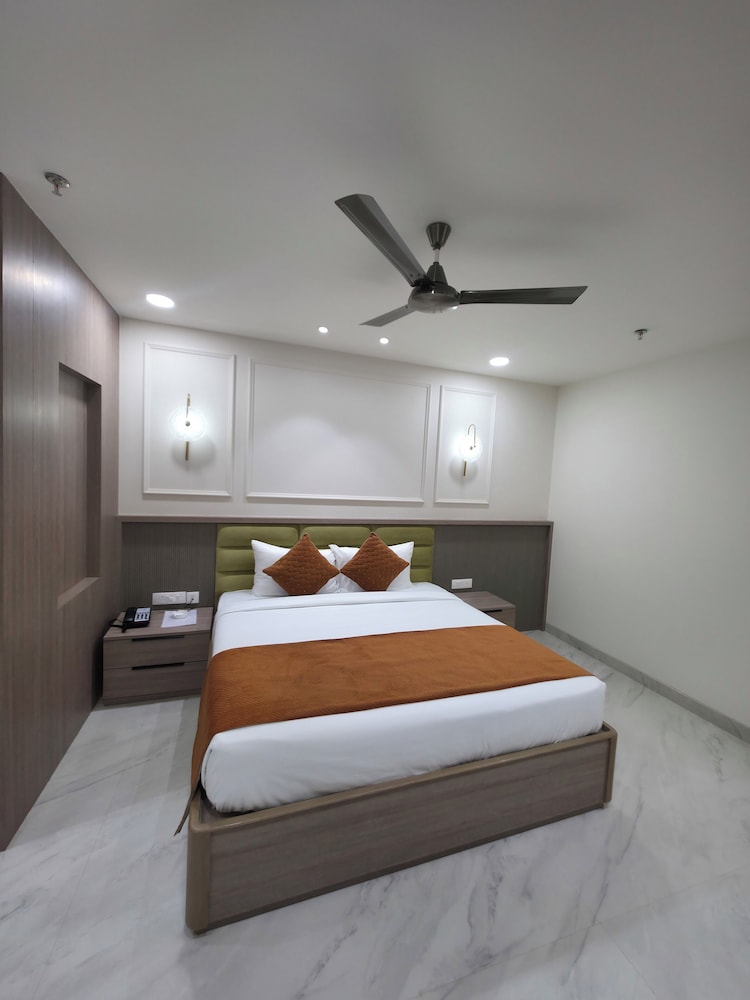 Bawa Hotel