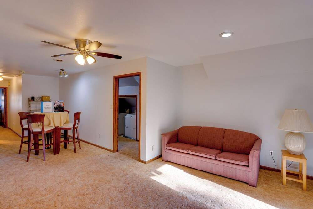 Near Hiking: Mtn-view Getaway in Bayfield!