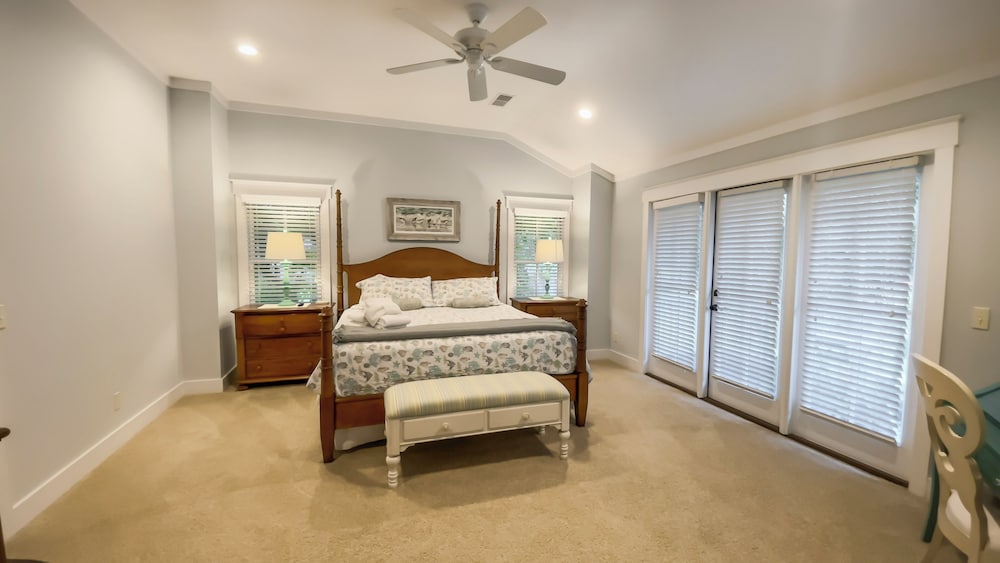 26 Old Military Road at The Sea Pines Resort