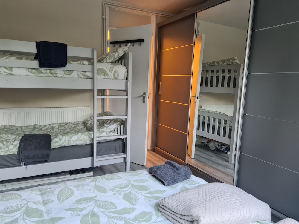 Cosy London Apartment in Waynflete Square view 5