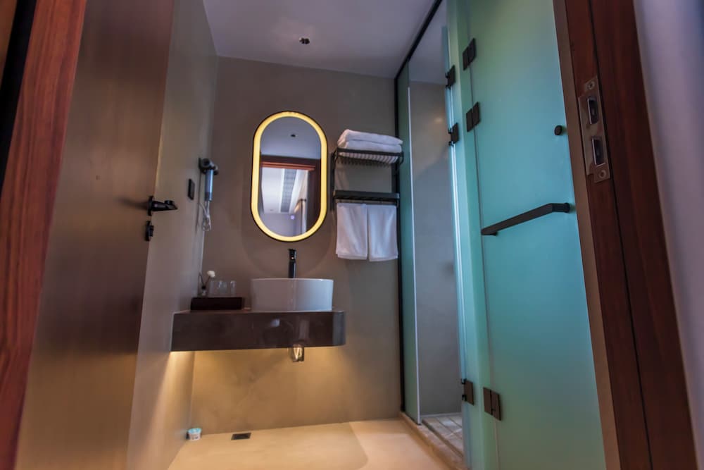Wu Yi Creekside Homestay