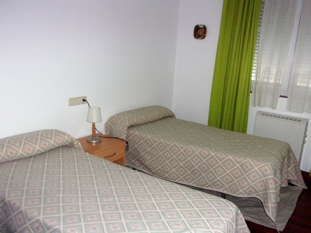 Beautiful and Economical Apartment in the North West of Spain, in Ribeira photo 3