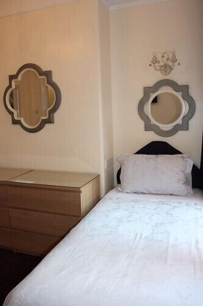 Linhill Guest House