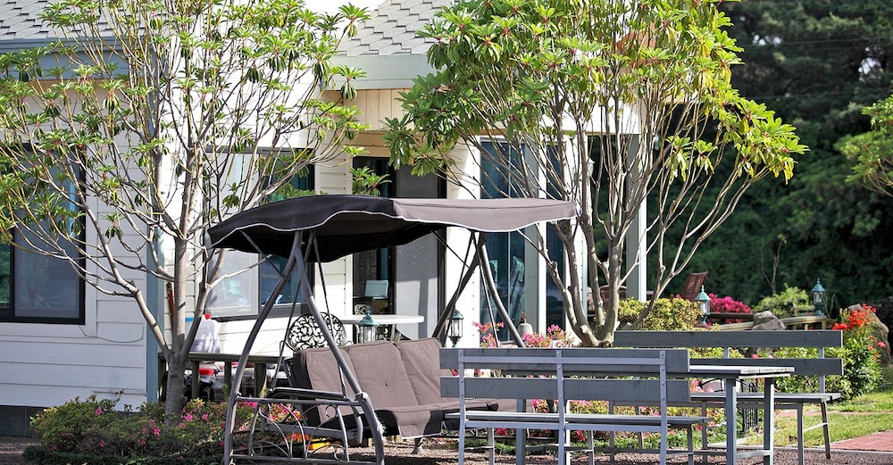 The Areumdaun Pension