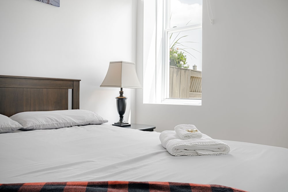 HoMa HomeStay Hotel by Olympic Stadium Montreal (Auberge/Hostel) - Image 5