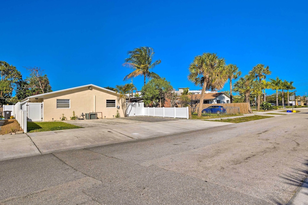 West Palm Beach Apartment 3 Mi to Shore! — photo 3