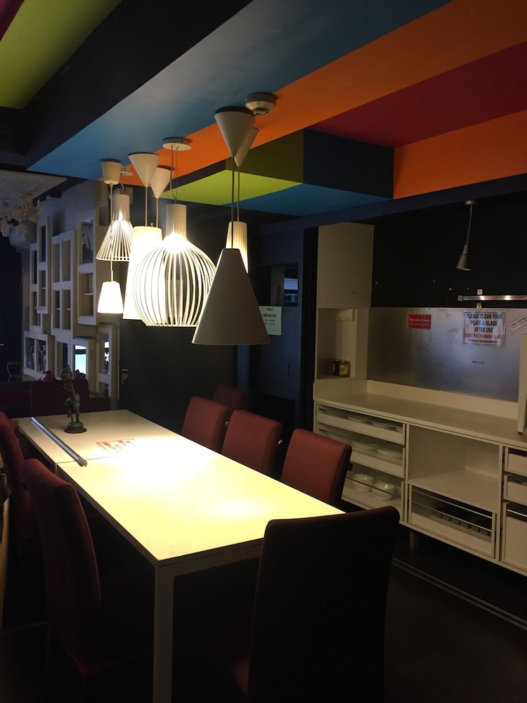 Campbell Inn - Hostel