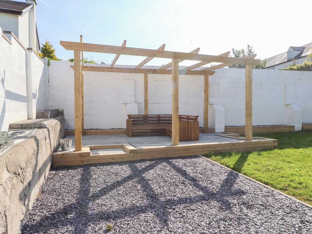 Trearddur House Cottage