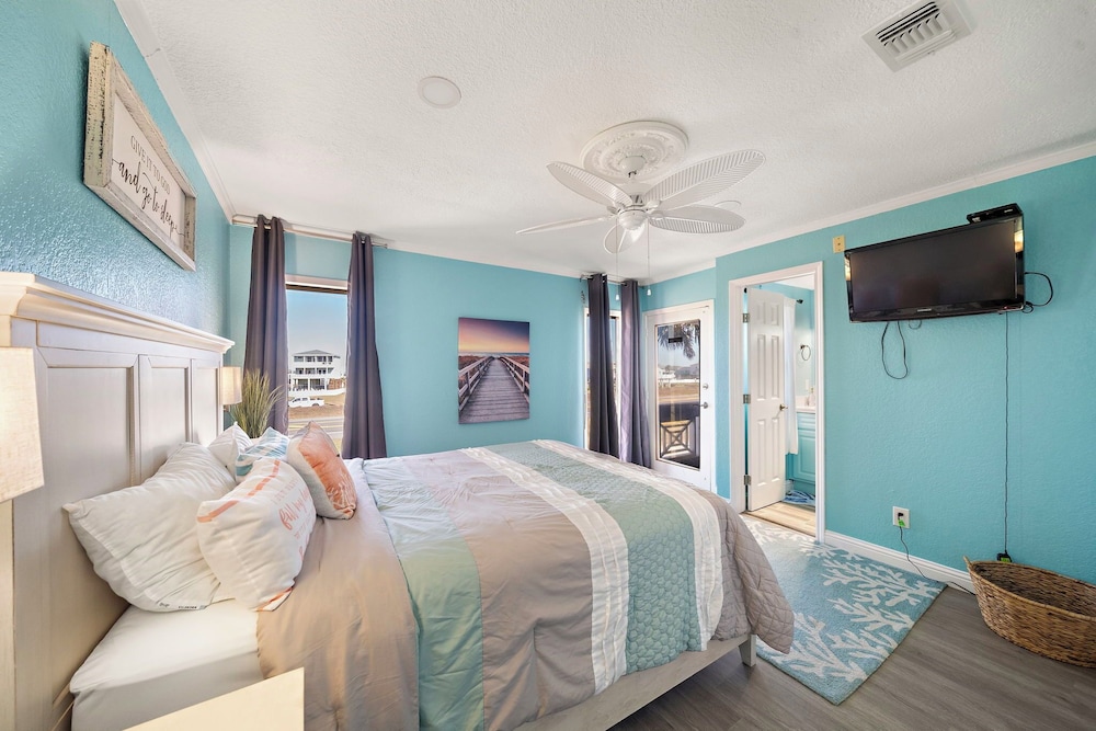 Captain's Manor by Ryson Vacation Rentals