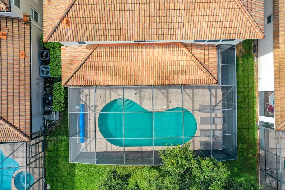 Magical Adv 5 Star Villa Movie Room Arcade Pool and More