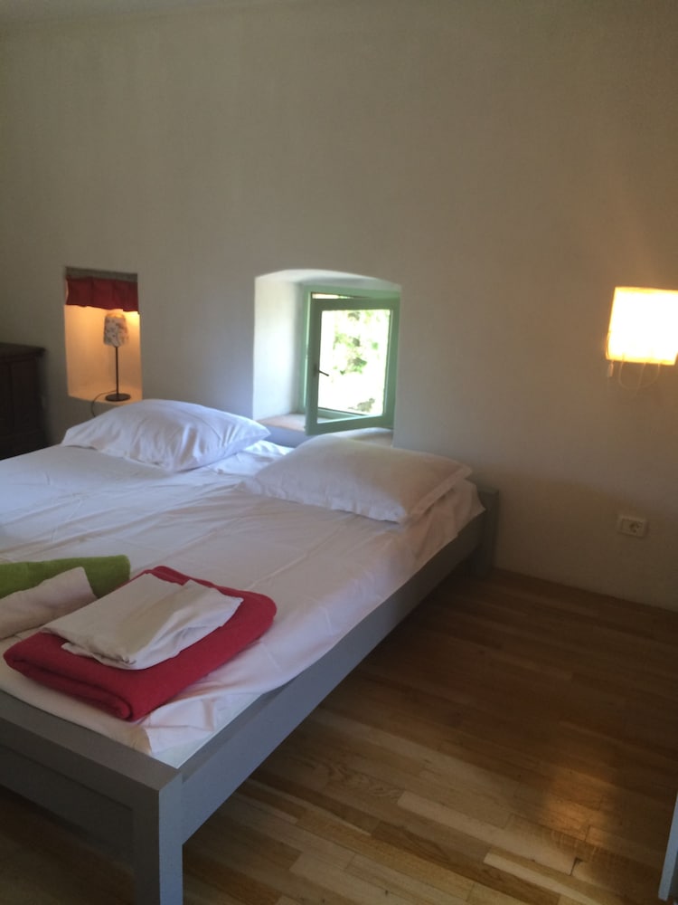 Holiday Home Augusta view 2