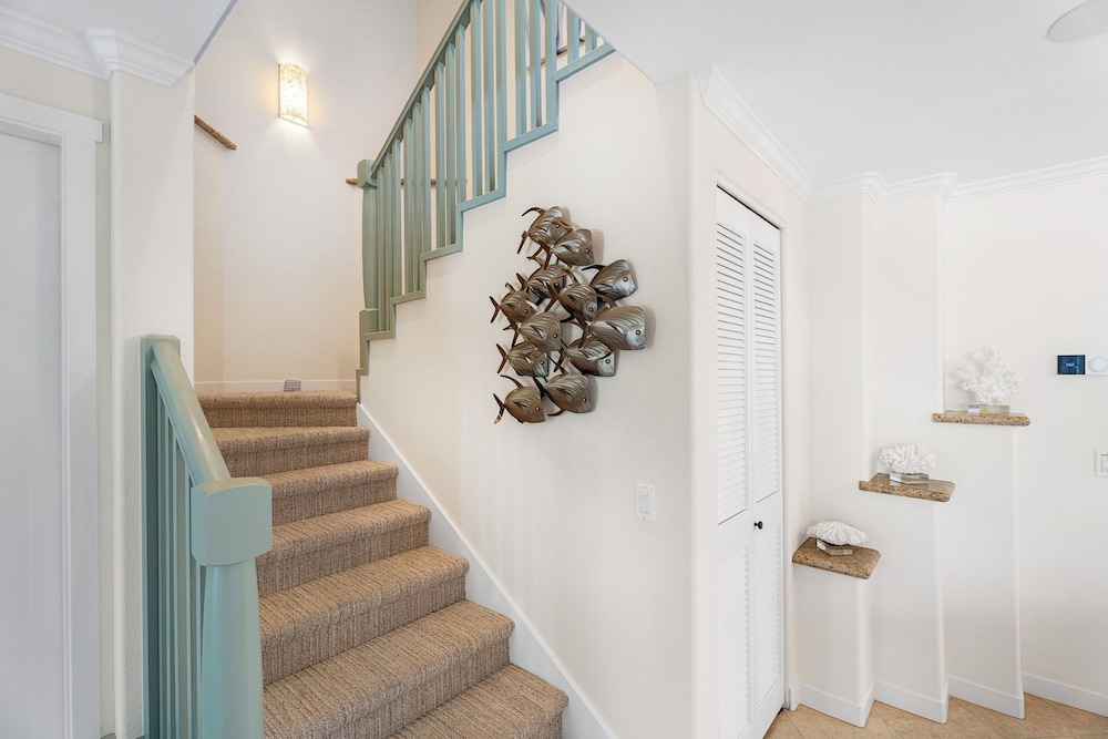 2bed Lift with Concierge Onsite, Golf Course Views - Vrkcv