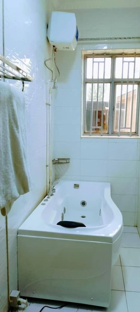 Photo 30