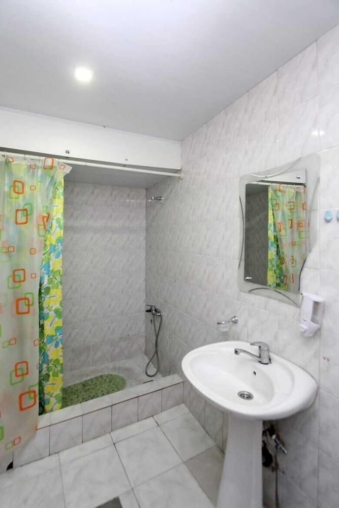 YEREVAN CENTER HOSTEL