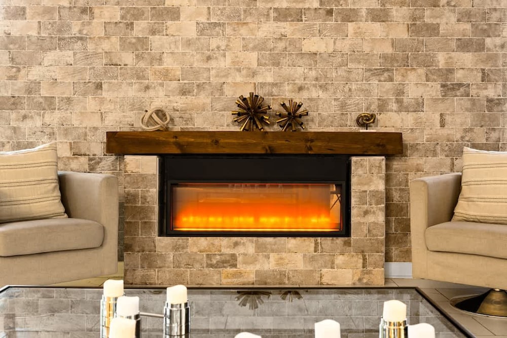 Luxury Decor 6BR at Storey Lake Sleeps 16 Sl2945