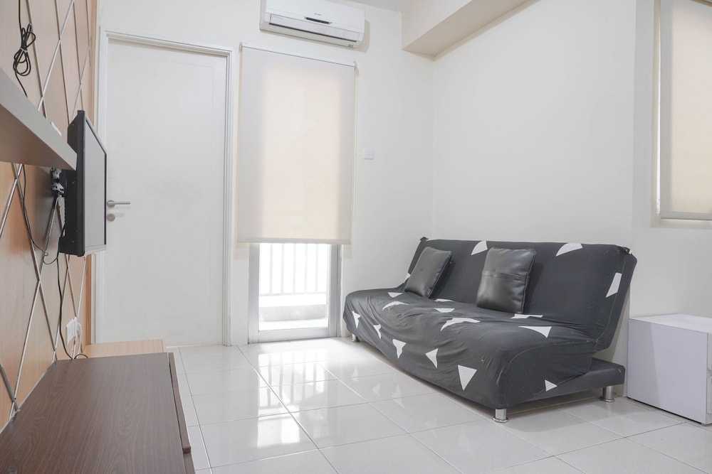 Warm And Cozy 2Br At Pakubuwono Terrace Apartment