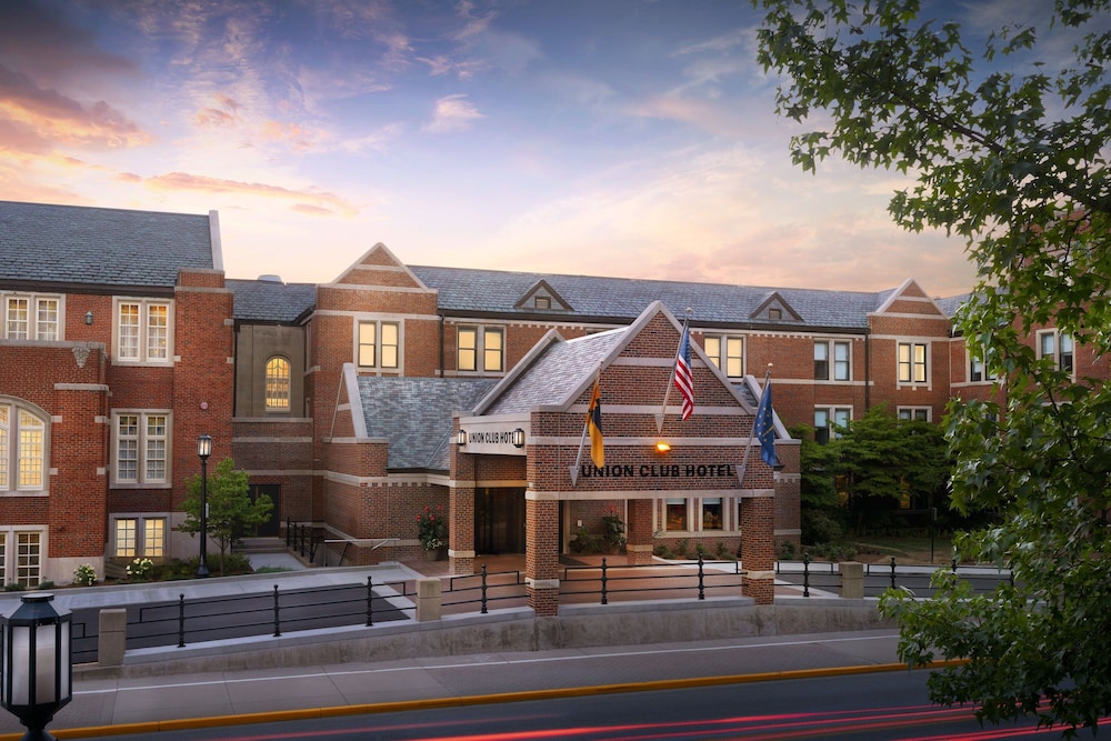 The Union Club Hotel at Purdue University, Autograph Collection