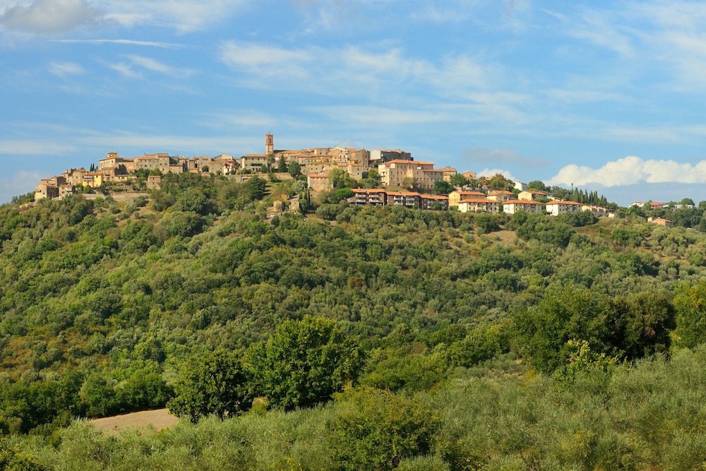 Relaxing Family Podere Delle Rose Pool & Garden