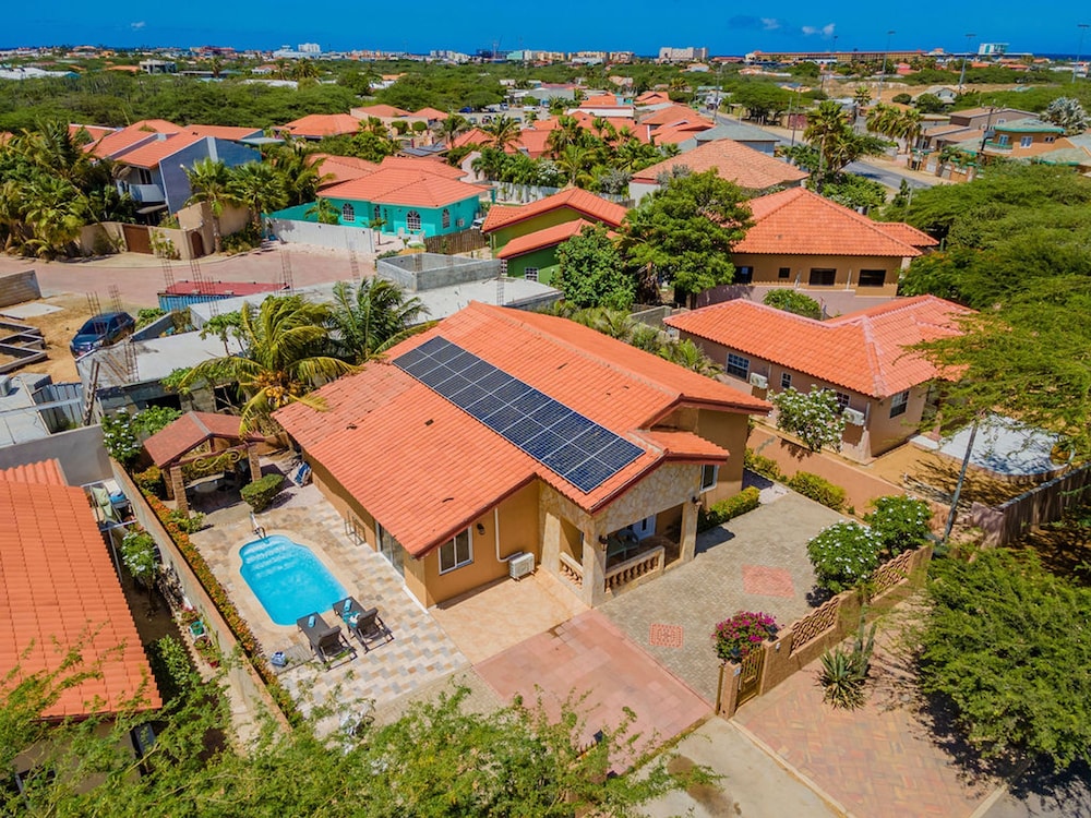Cozy 1br1ba w Private Pool Patio Close 2 Beach