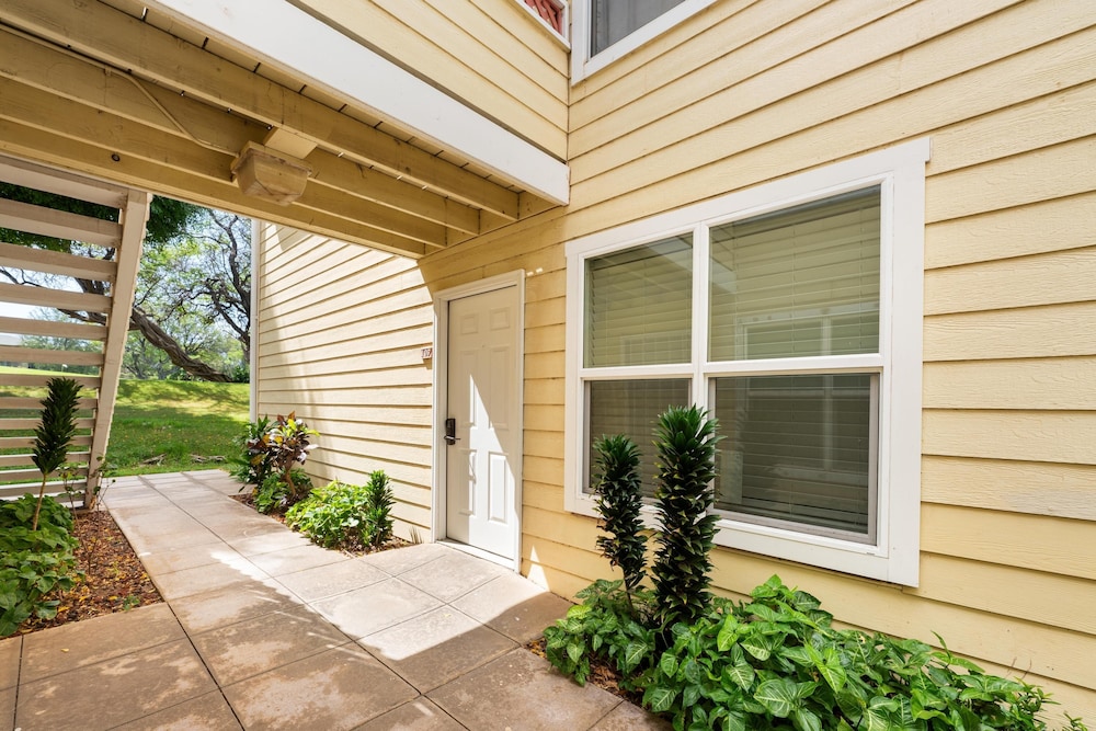 Big Island Fairway Terrace J-107 2 Bedroom Townhouse