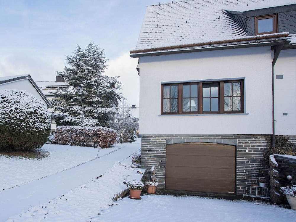 Am S Dhang Apartment 28 Cozy Holiday Home in Winterberg With Panoramic View