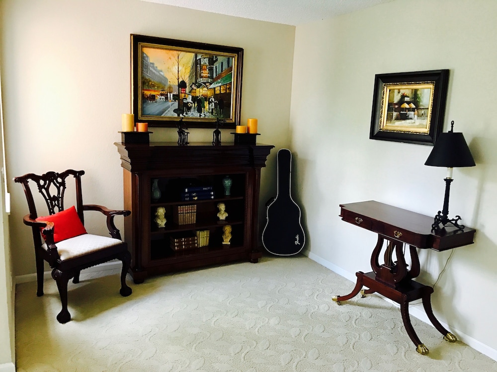 Private-Luxurious Mediterranean Villa - Property Image 5