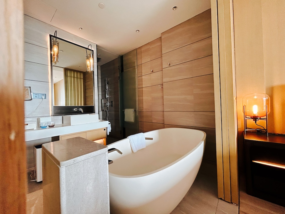 Doubletree Resort By Hilton Hainan - Xinglong Lakeside