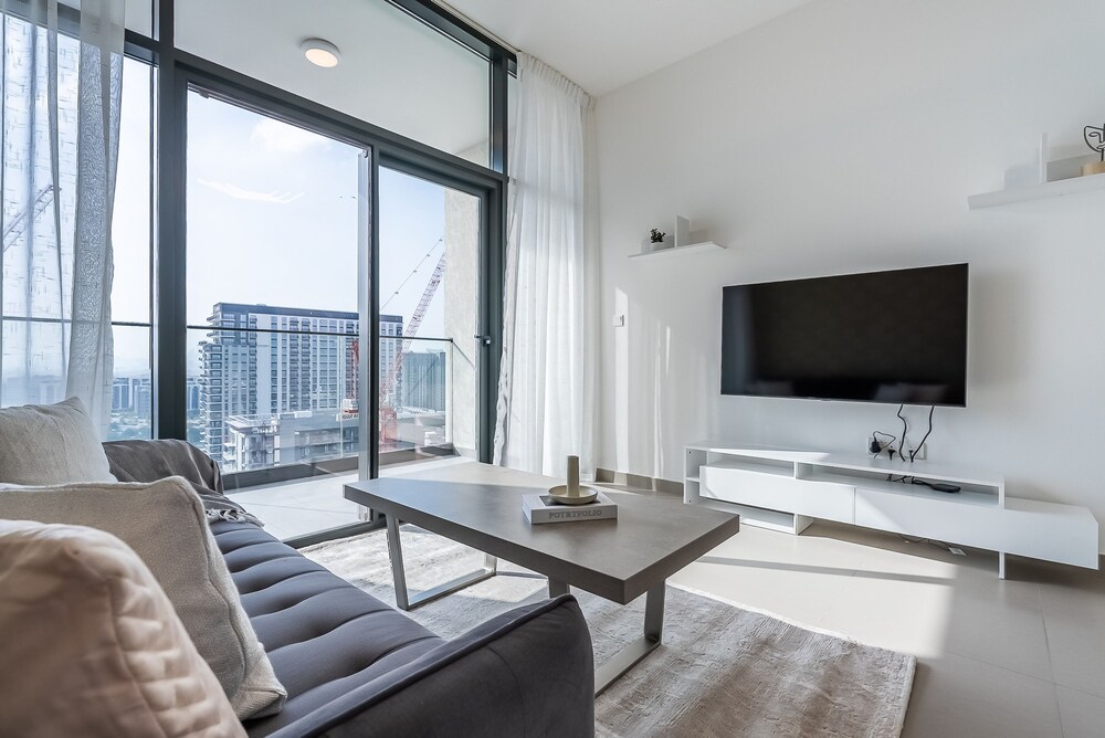 Prive Residence 1405 Dubai Hills