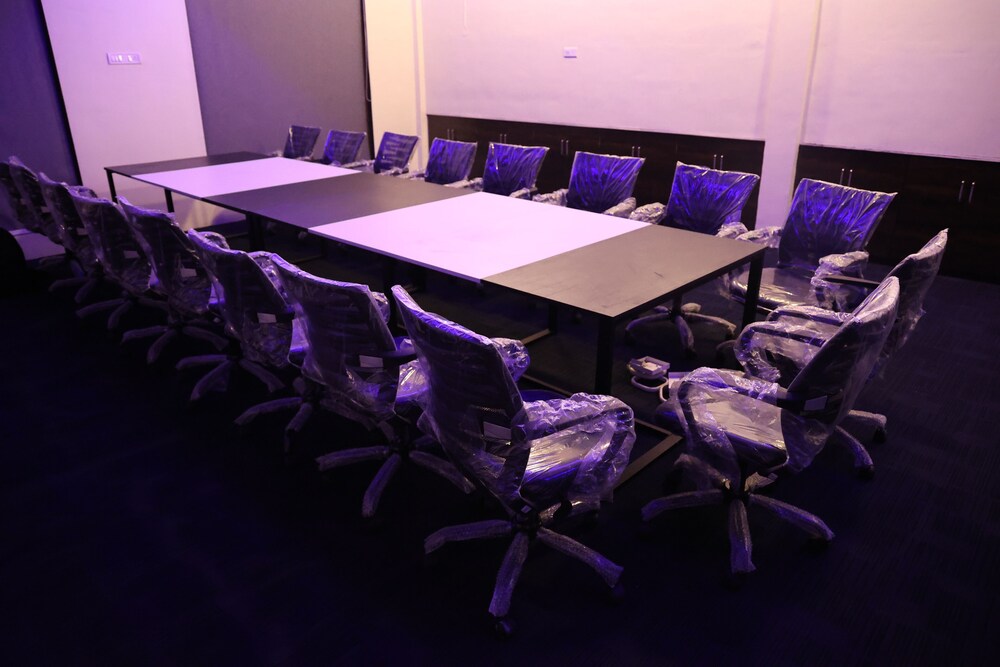 meeting & event spaces
