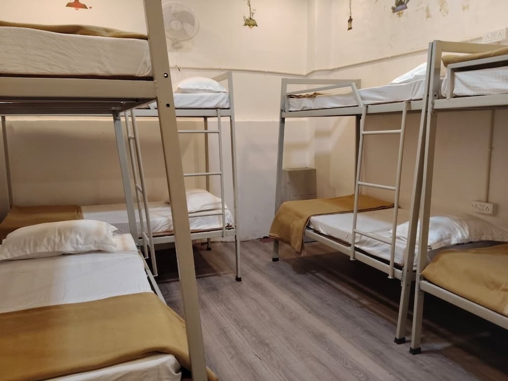 ORAMA STAYS - Dormitory