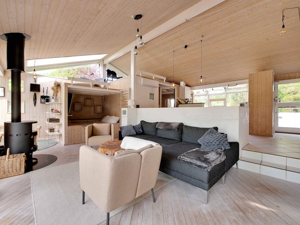 5 Star Holiday Home in Tikob