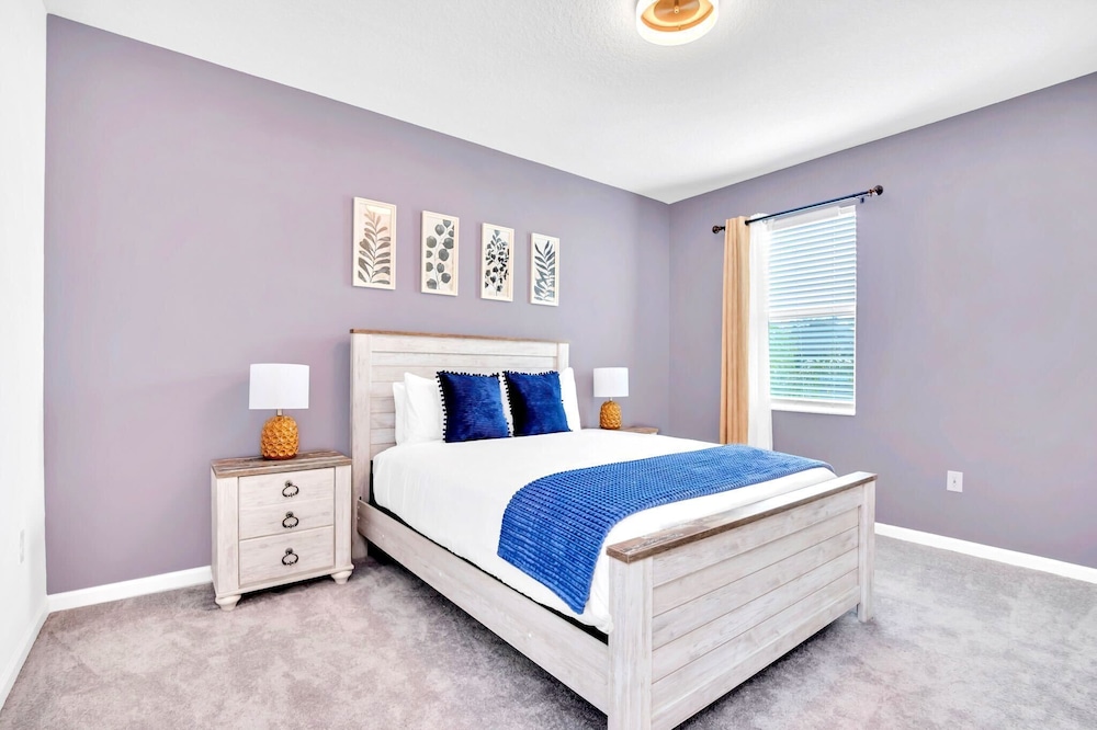 Upstay Luxury Resort Home w Private Pool & Hot Tub