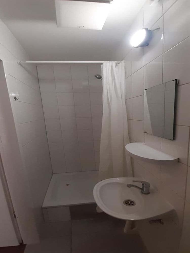 2-Rent Group Hostel Apartments SEN14