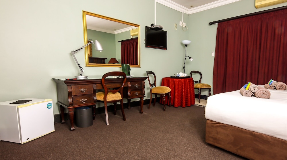 Caesars Guesthouse & Conference Centre