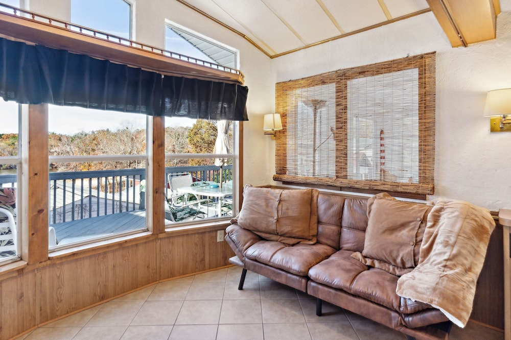 Lakefront Retreat In Badin Shores Resort 2 Bedroom Home