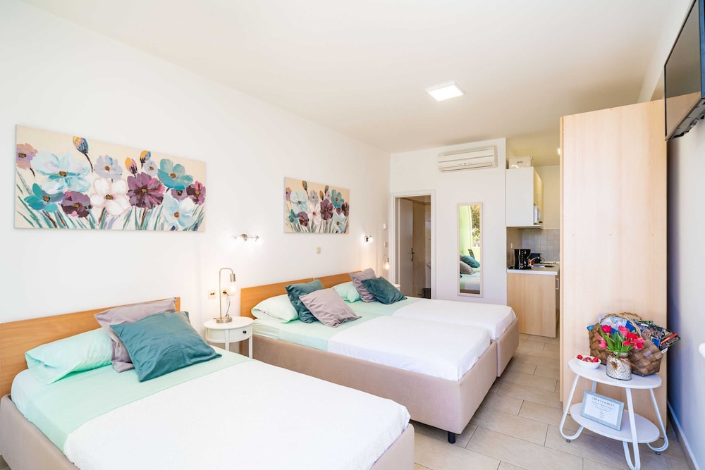 Apartments Subrenum