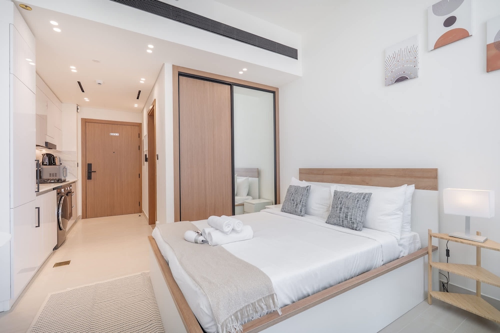 A Superb and Amazing Studio in Binghatti Lavender With Balcony