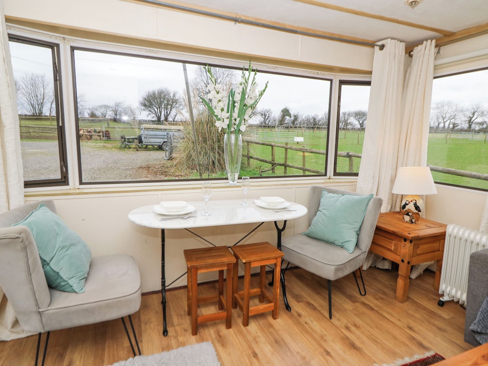 Upper Calffield Caravan